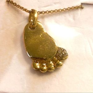 NWT 18KGP Crystal Baby Toes Foot Gold Plated rhinestones🦄3 for $15 /4 for $20🦄